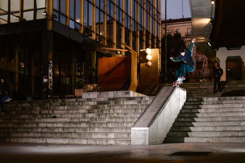 Armand Vaucher, Frontside 5-0 Pop-out, Madrid. Ph: Clement Le Gall