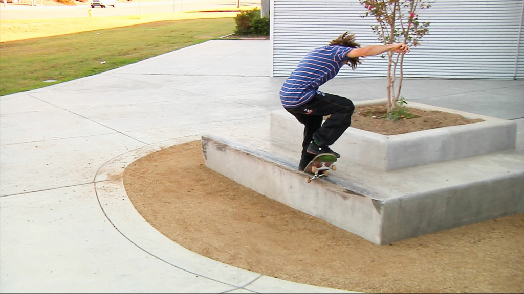 Free Skate Magazine » ”THREE DEEP”