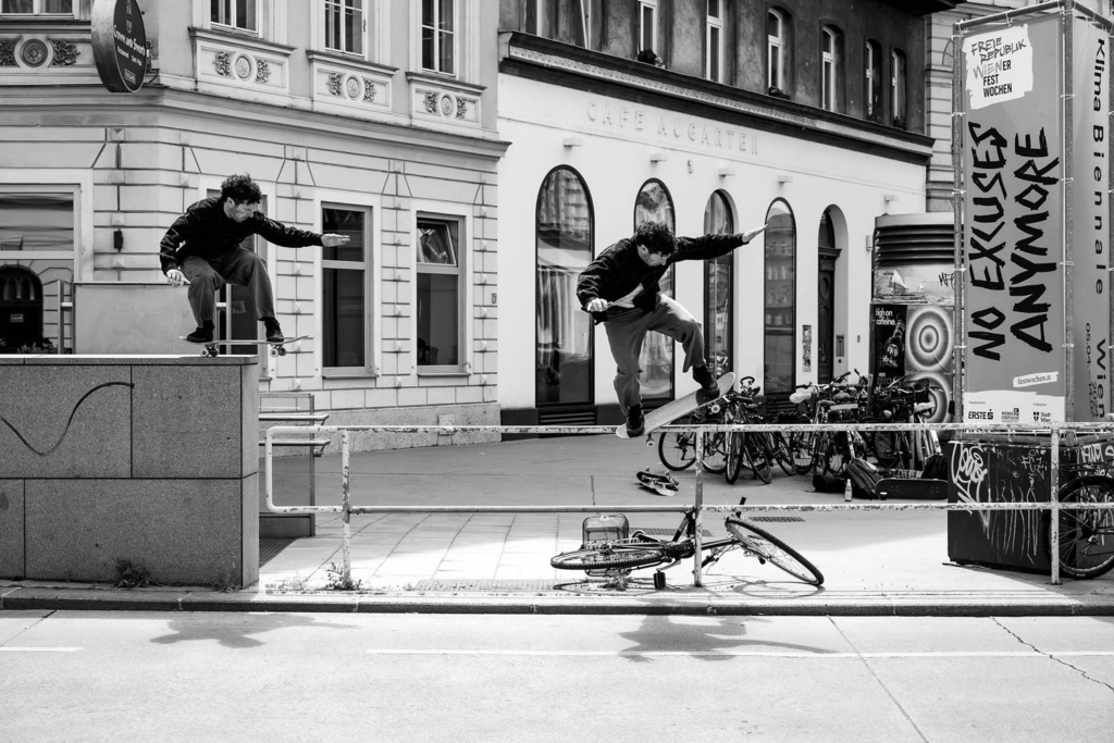 Mika Germond, roll on 50-50. Photo: Loïc Benoit.