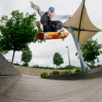 Dee Collins, fakie pop-shuv, Warsaw
